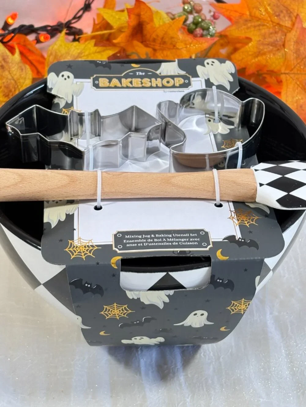 The Bakeshop Halloween Black White  Mixing Bowl & Utensil 4PC Mackenzie Style